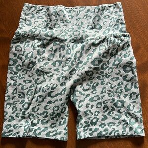 Just not wearing anymore! But make your butt look great. Super stretchy